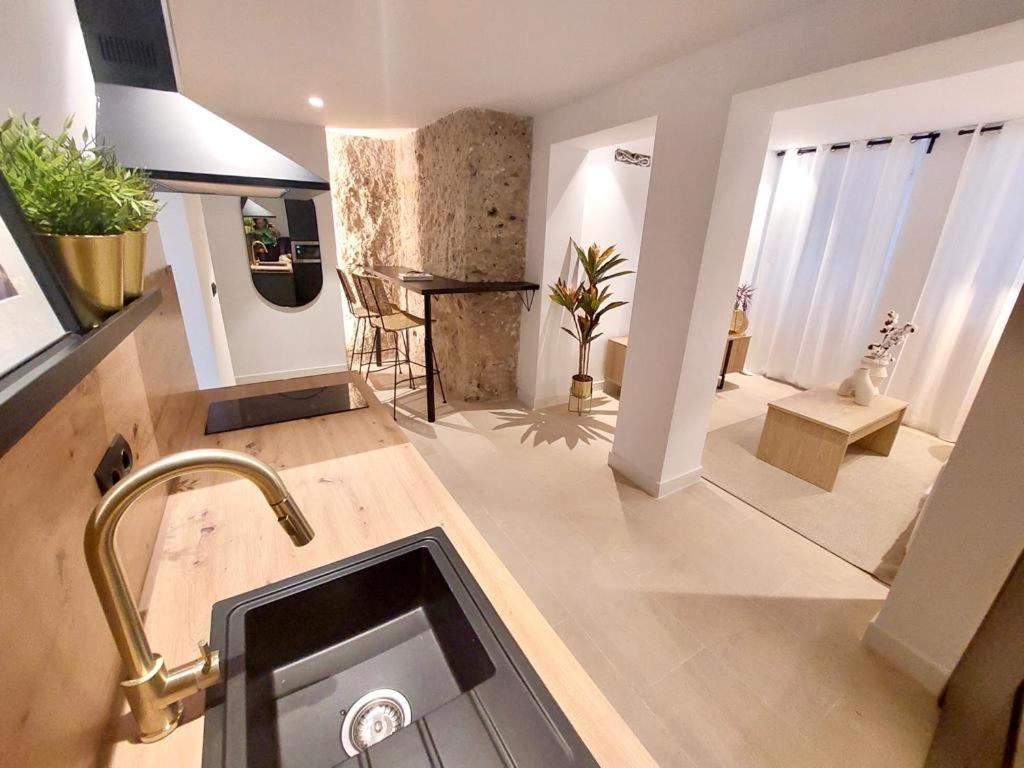 Helearon Suite Málaga Dış mekan fotoğraf